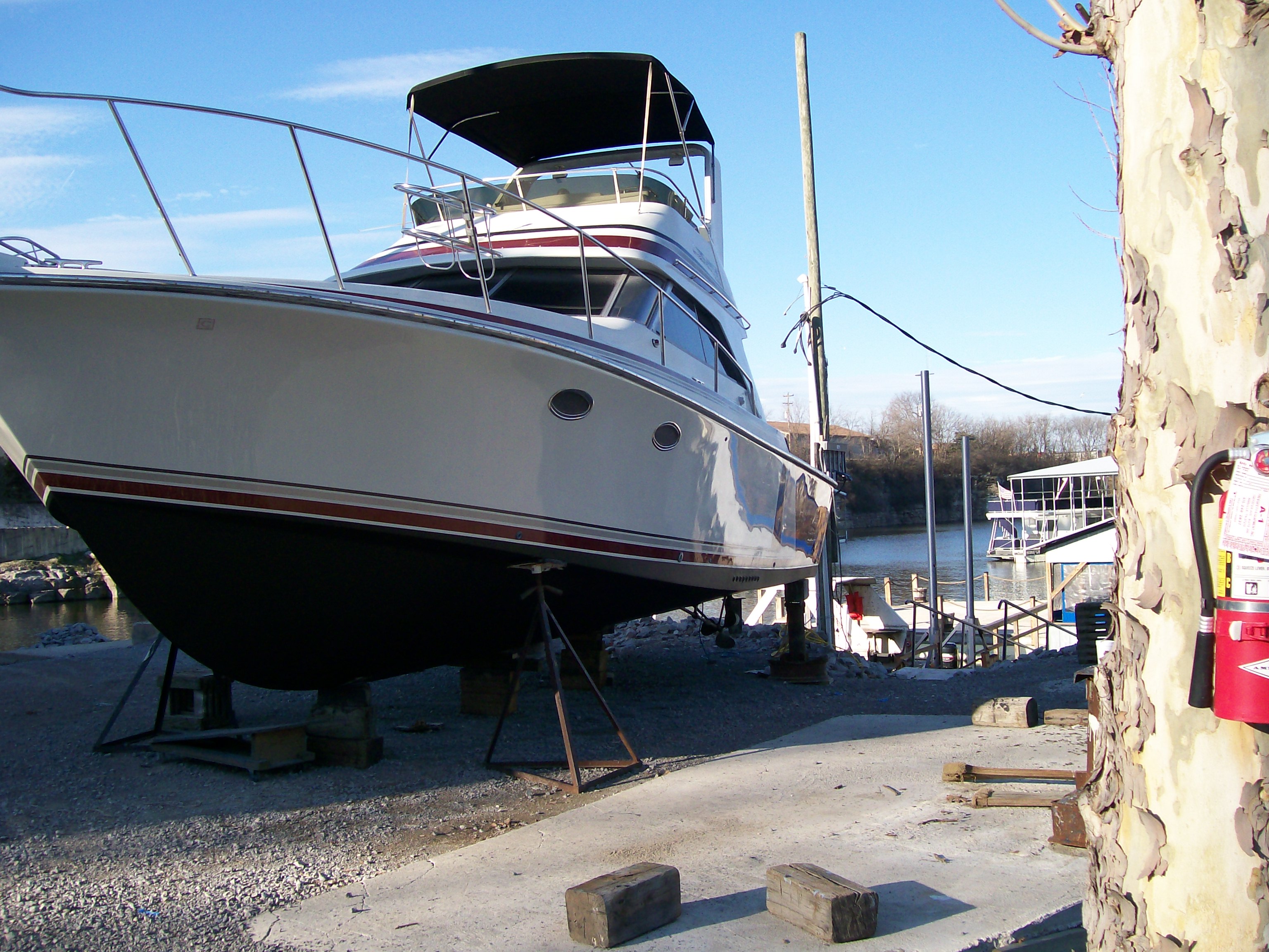1985 10 Meter Trojan International | Bill Austin Aircraft & Yacht Sales 1985 10 Meter Trojan International | Bill Austin Aircraft & Yacht Sales