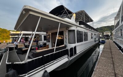 1998 16X68 Stardust Cruiser Houseboat